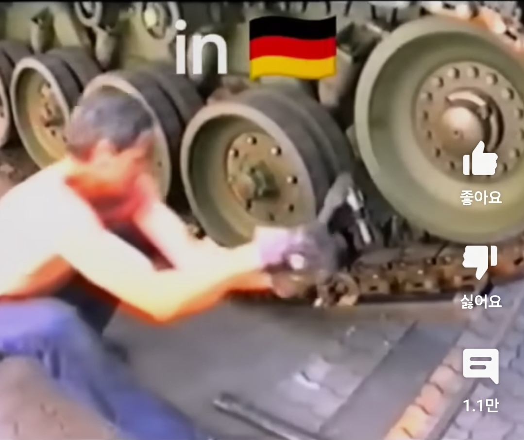Screenshot_20240116_115407_YouTube.jpg